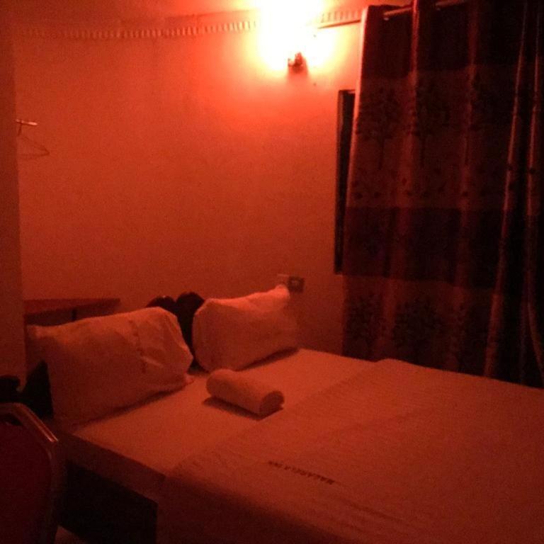 Macarela Inn Sanya Juu Buitenkant foto