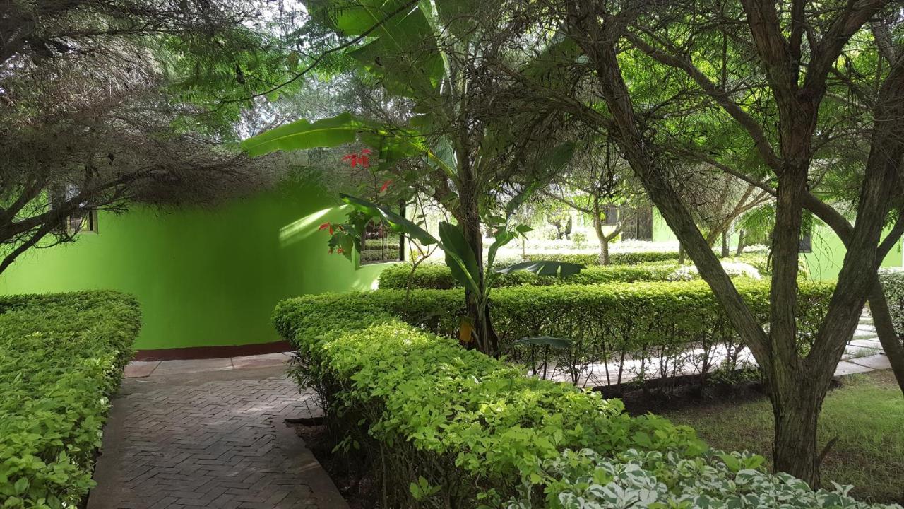 Macarela Inn Sanya Juu Buitenkant foto