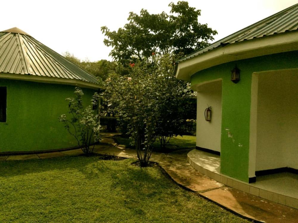 Macarela Inn Sanya Juu Buitenkant foto
